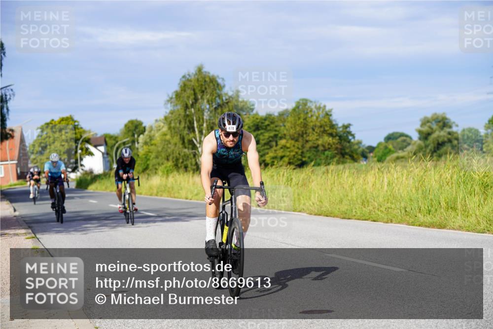 31.08.2025 - Elbe Triathlon Hamburg Michael Burmester http://msf.ph/oto/8669613 31.08.2025 09:53:42 Radfahren 379, 391, 478, 483, 524, 645, 724, 768, 922 meine-sportfotos.de