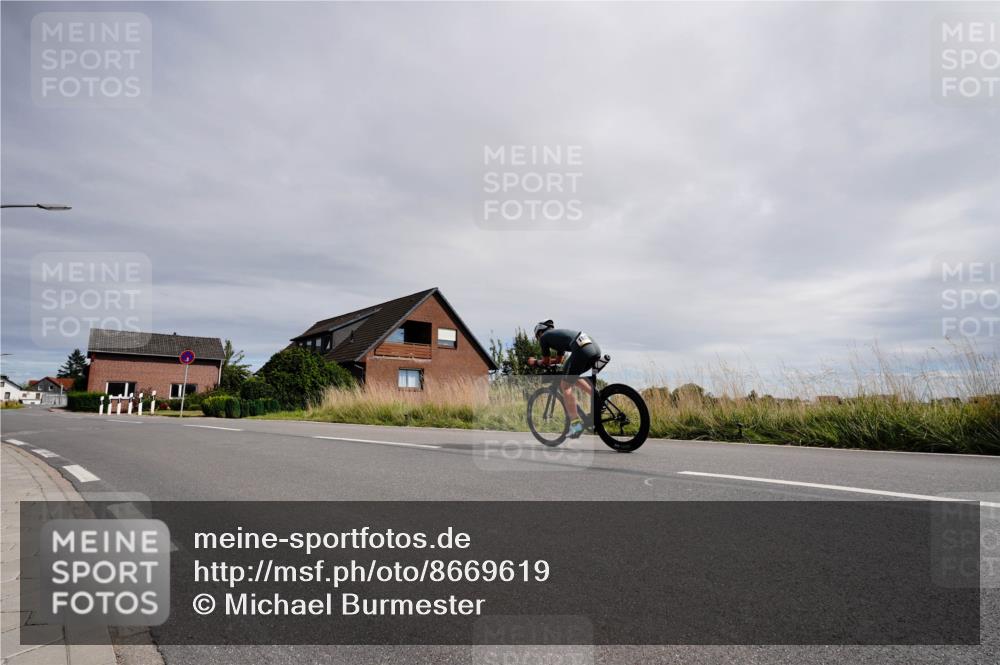 31.08.2025 - Elbe Triathlon Hamburg Michael Burmester http://msf.ph/oto/8669619 31.08.2025 14:38:34 Radfahren 148, 160 meine-sportfotos.de