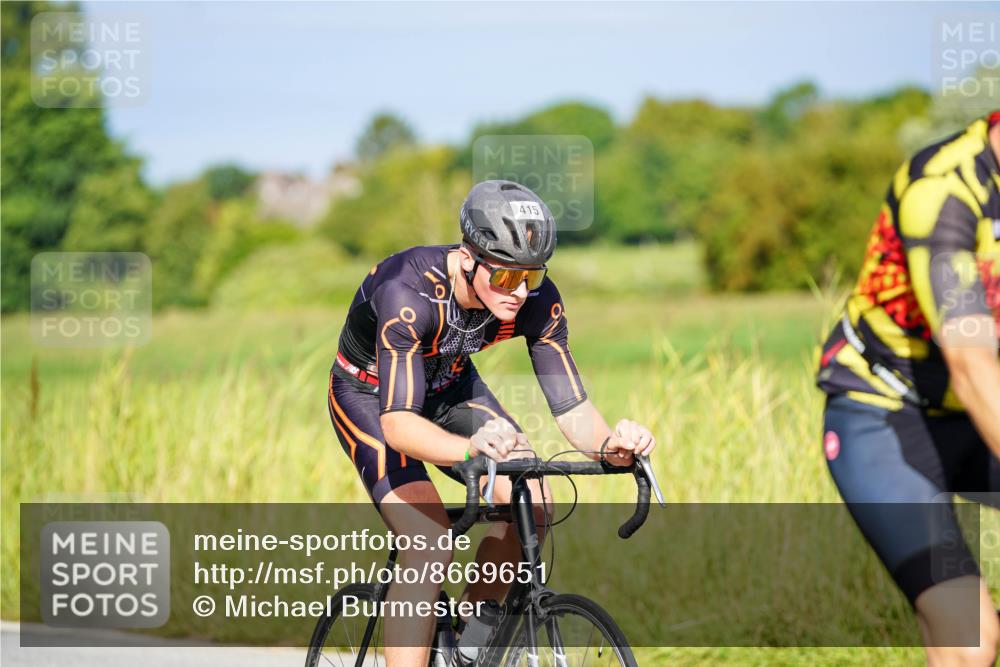 31.08.2025 - Elbe Triathlon Hamburg Michael Burmester http://msf.ph/oto/8669651 31.08.2025 09:54:21 Radfahren 415, 434, 471, 525, 698, 725 meine-sportfotos.de