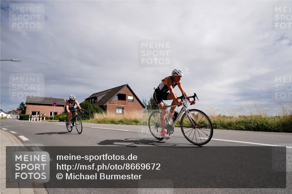 31.08.2025 - Elbe Triathlon Hamburg Michael Burmester http://msf.ph/oto/8669672 31.08.2025 14:43:02 Radfahren 139 meine-sportfotos.de