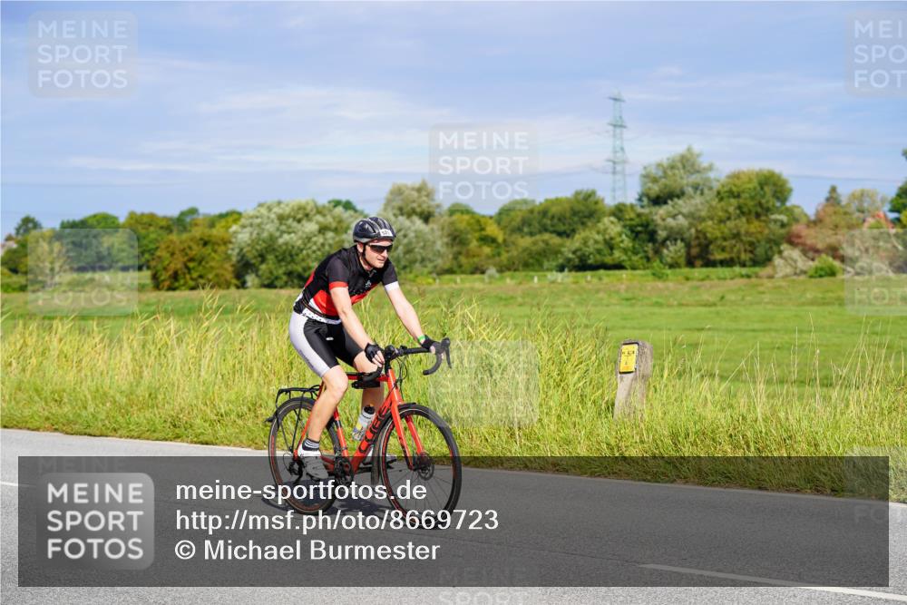 31.08.2025 - Elbe Triathlon Hamburg Michael Burmester http://msf.ph/oto/8669723 31.08.2025 09:54:48 Radfahren 449, 521, 530, 587, 616, 630, 874 meine-sportfotos.de