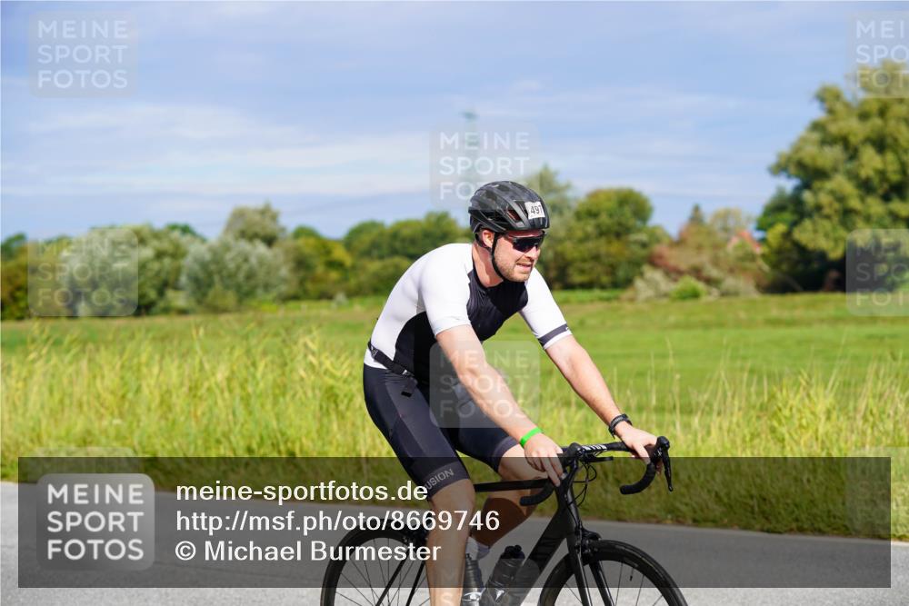 31.08.2025 - Elbe Triathlon Hamburg Michael Burmester http://msf.ph/oto/8669746 31.08.2025 09:54:56 Radfahren 402, 404, 449, 497, 616, 625, 652, 874 meine-sportfotos.de