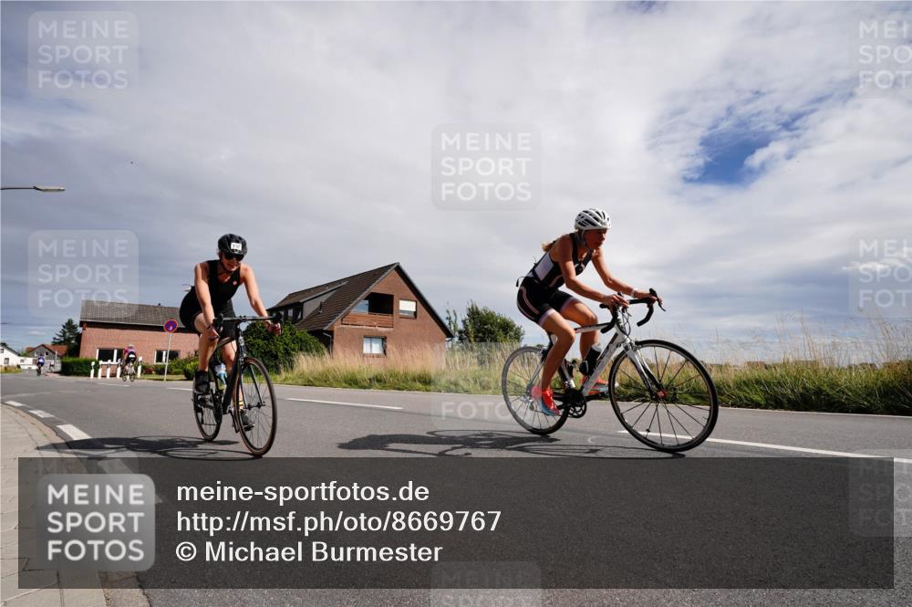 31.08.2025 - Elbe Triathlon Hamburg Michael Burmester http://msf.ph/oto/8669767 31.08.2025 14:47:24 Radfahren 132, 148 meine-sportfotos.de