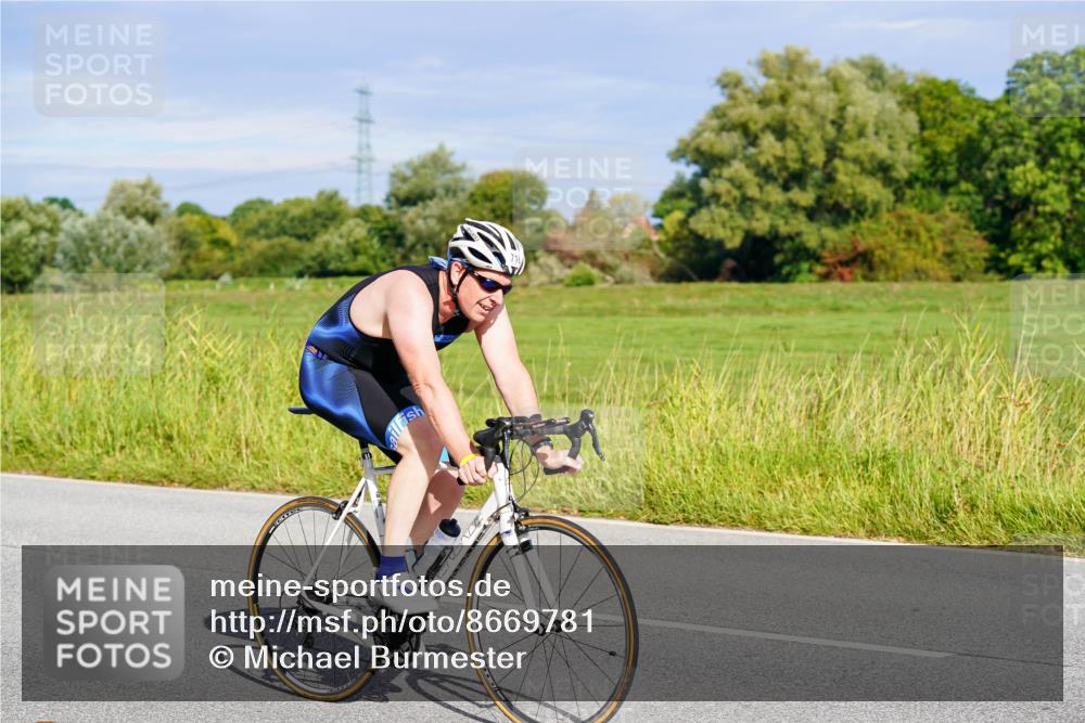 31.08.2025 - Elbe Triathlon Hamburg Michael Burmester http://msf.ph/oto/8669781 31.08.2025 09:55:16 Radfahren 444, 598, 701, 716, 785, 852 meine-sportfotos.de