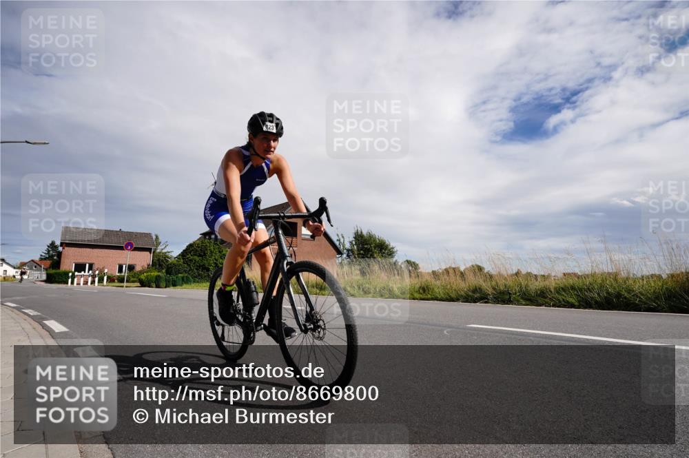 31.08.2025 - Elbe Triathlon Hamburg Michael Burmester http://msf.ph/oto/8669800 31.08.2025 14:48:37 Radfahren 123, 161 meine-sportfotos.de