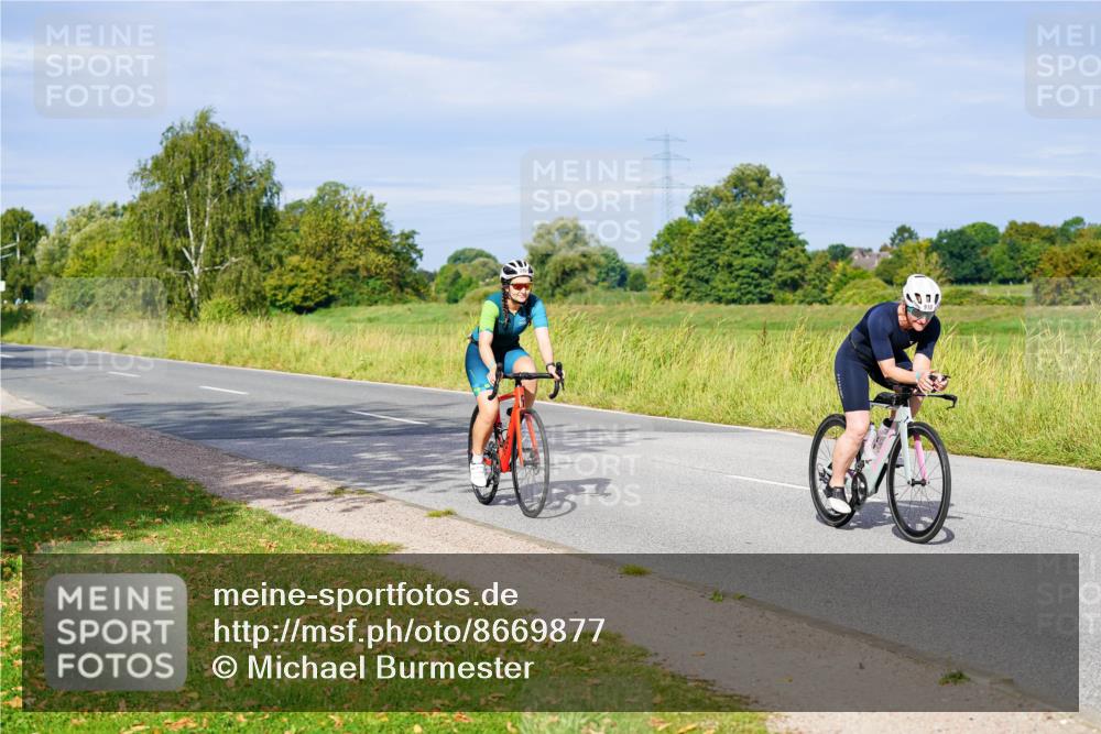 31.08.2025 - Elbe Triathlon Hamburg Michael Burmester http://msf.ph/oto/8669877 31.08.2025 09:55:55 Radfahren 289, 678, 829, 910 meine-sportfotos.de