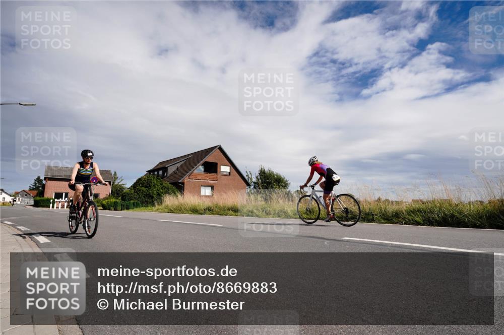31.08.2025 - Elbe Triathlon Hamburg Michael Burmester http://msf.ph/oto/8669883 31.08.2025 14:52:08 Radfahren 143 meine-sportfotos.de