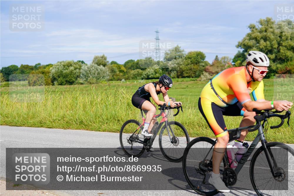 31.08.2025 - Elbe Triathlon Hamburg Michael Burmester http://msf.ph/oto/8669935 31.08.2025 09:56:09 Radfahren 255, 499, 500, 522, 523, 590, 650, 775, 830, 840, 853 meine-sportfotos.de