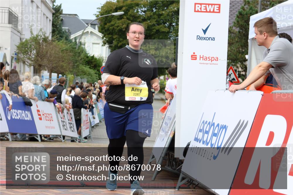 31.08.2025 - 21. Blankeneser Heldenlauf Strokosch-Dieckow http://msf.ph/oto/8670078 31.08.2025 10:54:34 Ziel 2287, 3332 meine-sportfotos.de