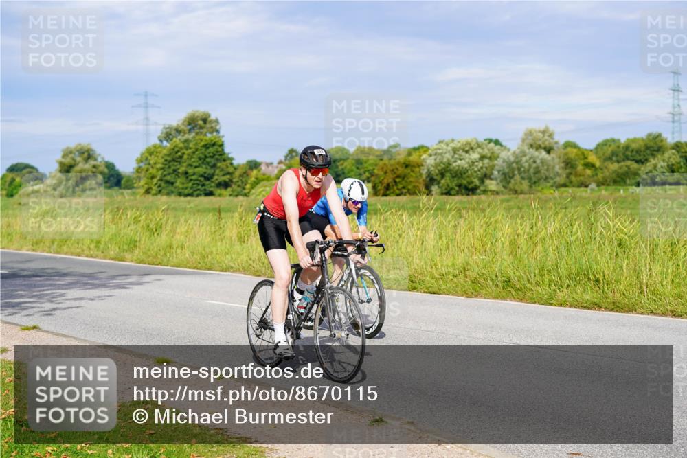 31.08.2025 - Elbe Triathlon Hamburg Michael Burmester http://msf.ph/oto/8670115 31.08.2025 09:58:27 Radfahren 519, 567, 615, 623, 709, 837, 913 meine-sportfotos.de