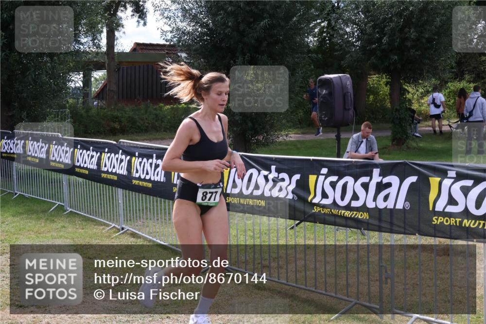 31.08.2025 - Elbe Triathlon Hamburg Luisa Fischer http://msf.ph/oto/8670144 31.08.2025 11:38:08 Laufen 877 meine-sportfotos.de