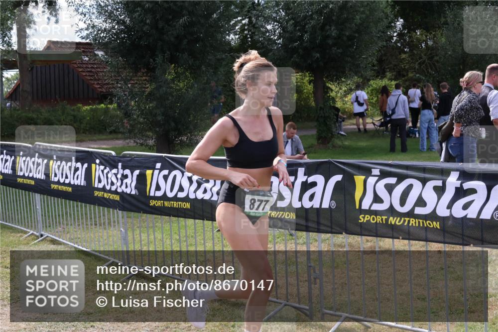 31.08.2025 - Elbe Triathlon Hamburg Luisa Fischer http://msf.ph/oto/8670147 31.08.2025 11:38:08 Laufen 877 meine-sportfotos.de