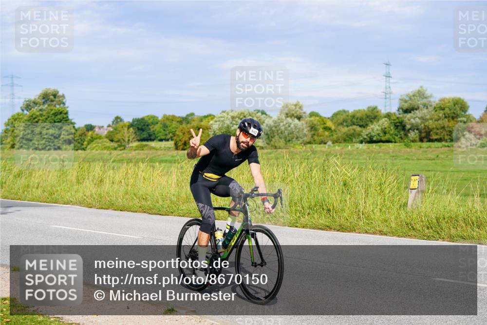 31.08.2025 - Elbe Triathlon Hamburg Michael Burmester http://msf.ph/oto/8670150 31.08.2025 09:58:37 Radfahren 406, 579, 643, 770 meine-sportfotos.de