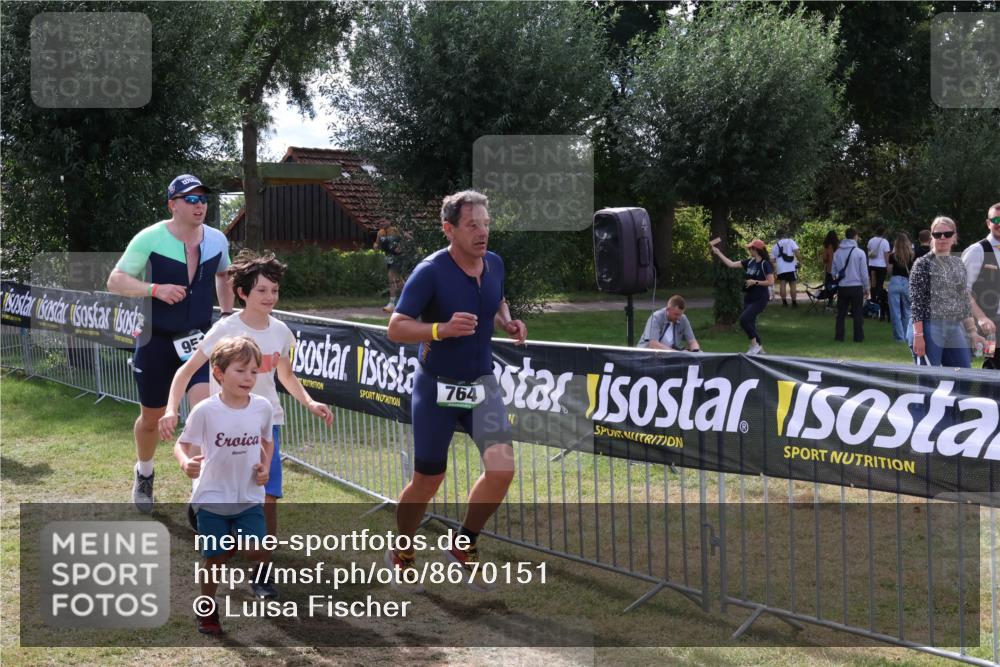 31.08.2025 - Elbe Triathlon Hamburg Luisa Fischer http://msf.ph/oto/8670151 31.08.2025 11:38:23 Laufen 95, 764 meine-sportfotos.de
