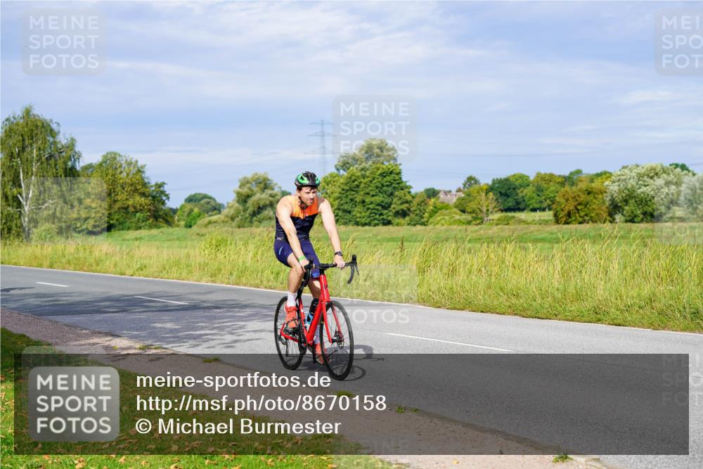 31.08.2025 - Elbe Triathlon Hamburg Michael Burmester http://msf.ph/oto/8670158 31.08.2025 09:58:40 Radfahren 388, 406, 579, 643, 770 meine-sportfotos.de