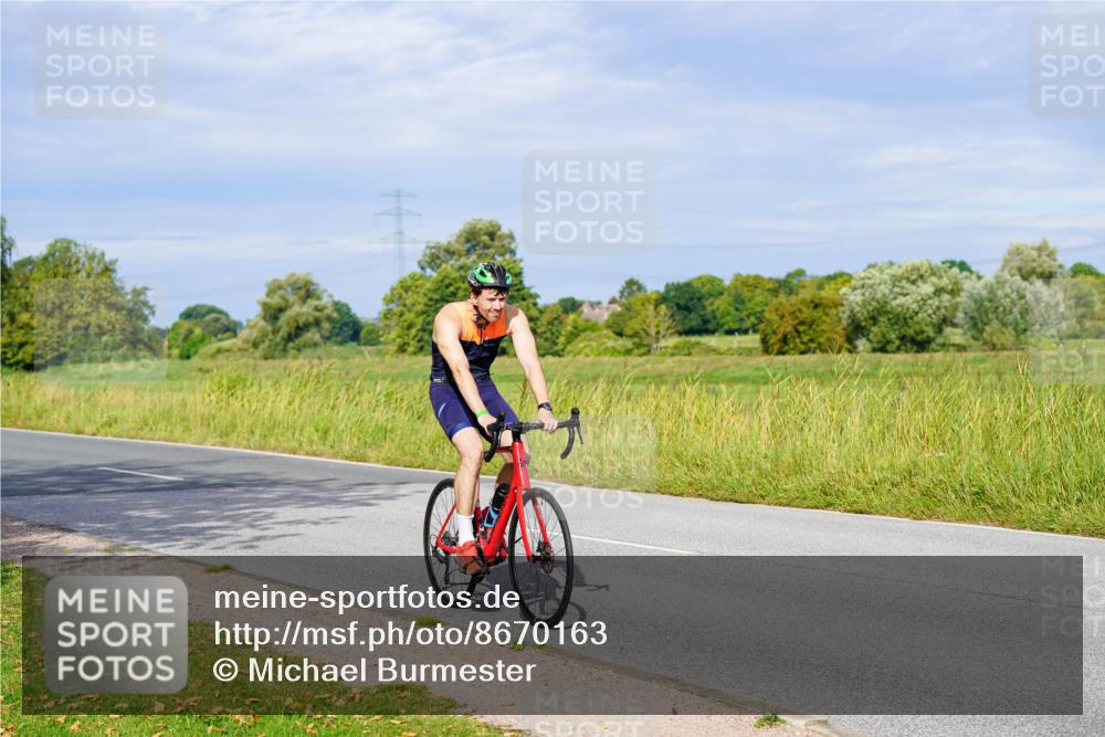 31.08.2025 - Elbe Triathlon Hamburg Michael Burmester http://msf.ph/oto/8670163 31.08.2025 09:58:40 Radfahren 388, 406, 579, 643, 770 meine-sportfotos.de