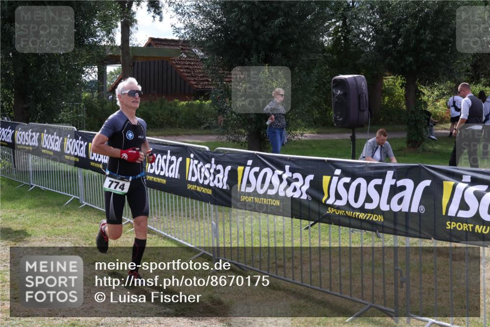 31.08.2025 - Elbe Triathlon Hamburg Luisa Fischer http://msf.ph/oto/8670175 31.08.2025 11:38:43 Laufen 774 meine-sportfotos.de