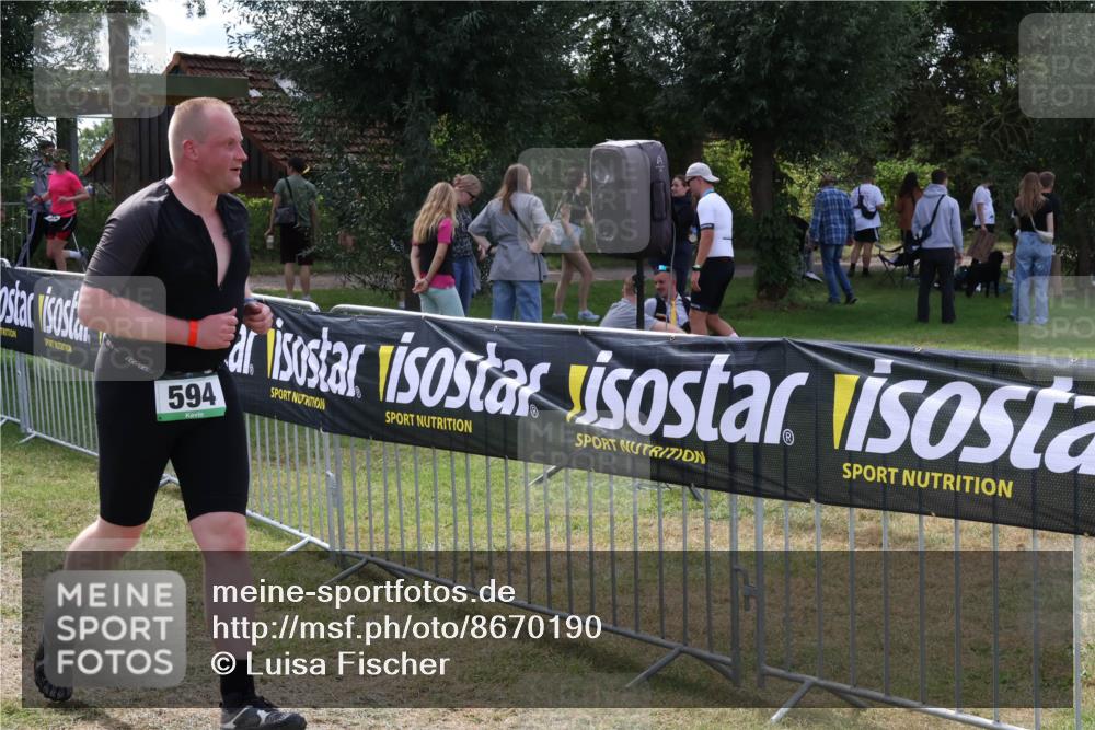 31.08.2025 - Elbe Triathlon Hamburg Luisa Fischer http://msf.ph/oto/8670190 31.08.2025 11:39:14 Laufen 594 meine-sportfotos.de