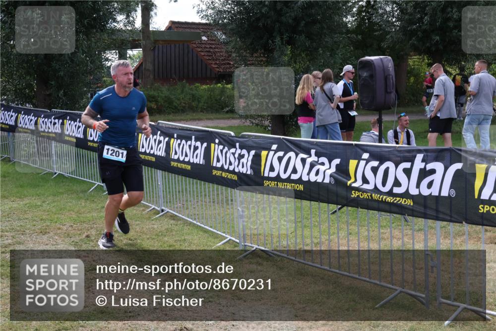 31.08.2025 - Elbe Triathlon Hamburg Luisa Fischer http://msf.ph/oto/8670231 31.08.2025 11:39:50 Laufen 826, 1201 meine-sportfotos.de