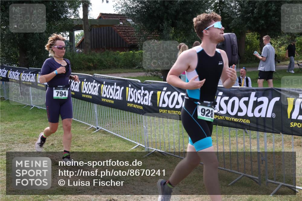 31.08.2025 - Elbe Triathlon Hamburg Luisa Fischer http://msf.ph/oto/8670241 31.08.2025 11:39:56 Laufen 794, 928 meine-sportfotos.de
