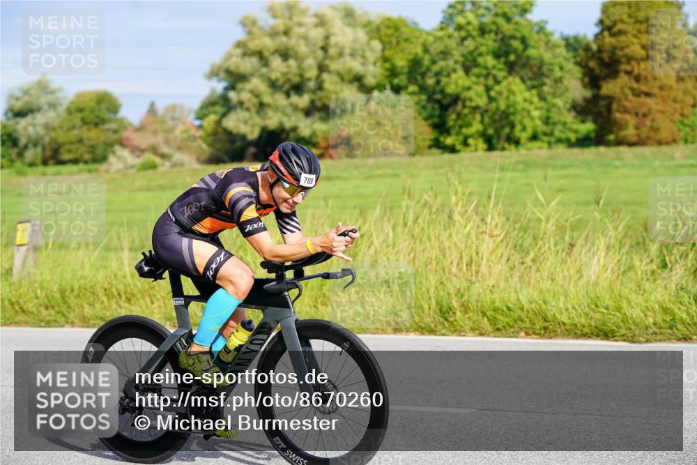 31.08.2025 - Elbe Triathlon Hamburg Michael Burmester http://msf.ph/oto/8670260 31.08.2025 09:59:09 Radfahren 633, 700, 800 meine-sportfotos.de