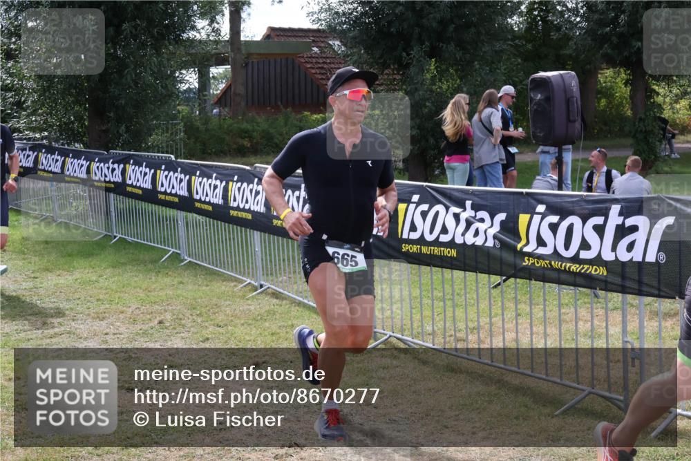 31.08.2025 - Elbe Triathlon Hamburg Luisa Fischer http://msf.ph/oto/8670277 31.08.2025 11:40:39 Laufen 665 meine-sportfotos.de