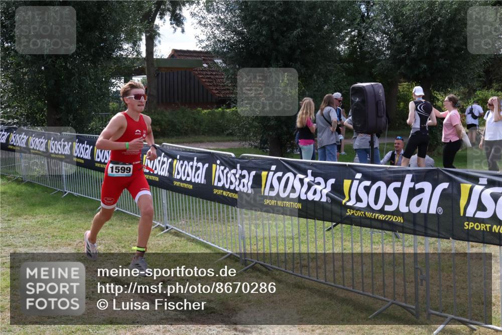 31.08.2025 - Elbe Triathlon Hamburg Luisa Fischer http://msf.ph/oto/8670286 31.08.2025 11:40:49 Laufen 1599 meine-sportfotos.de