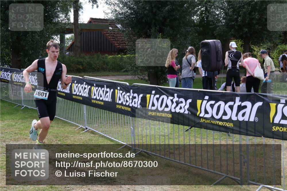 31.08.2025 - Elbe Triathlon Hamburg Luisa Fischer http://msf.ph/oto/8670300 31.08.2025 11:40:59 Laufen 1601 meine-sportfotos.de