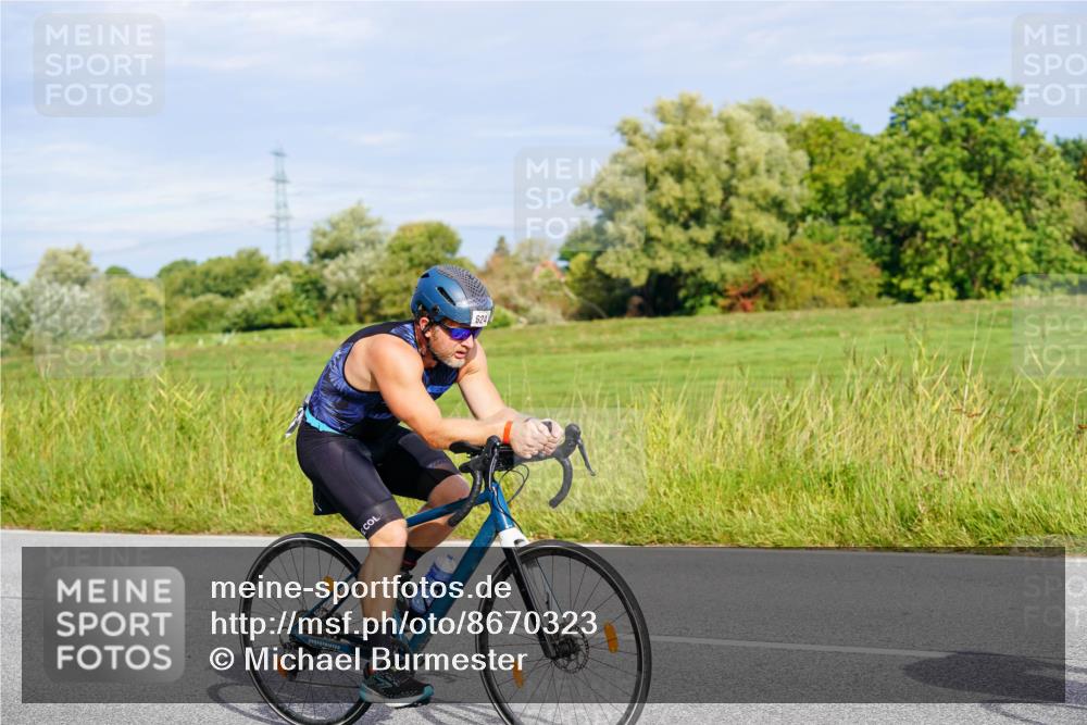 31.08.2025 - Elbe Triathlon Hamburg Michael Burmester http://msf.ph/oto/8670323 31.08.2025 09:59:19 Radfahren 387, 605, 624, 712, 732, 835, 845 meine-sportfotos.de