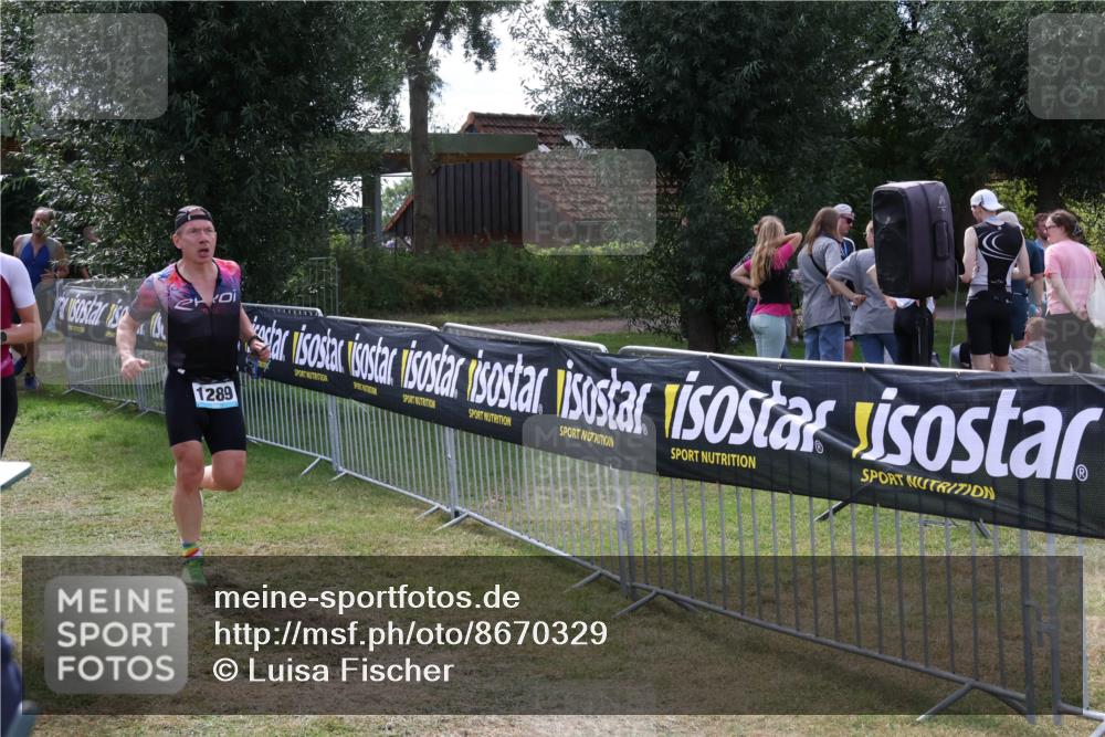 31.08.2025 - Elbe Triathlon Hamburg Luisa Fischer http://msf.ph/oto/8670329 31.08.2025 11:41:23 Laufen 1289 meine-sportfotos.de