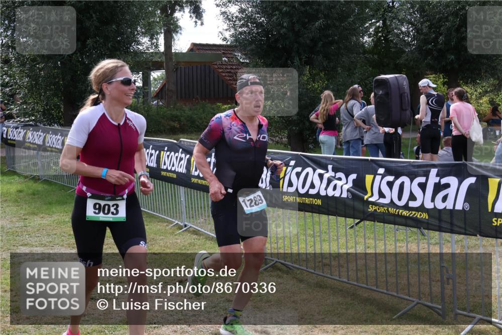 31.08.2025 - Elbe Triathlon Hamburg Luisa Fischer http://msf.ph/oto/8670336 31.08.2025 11:41:24 Laufen 903, 1289 meine-sportfotos.de