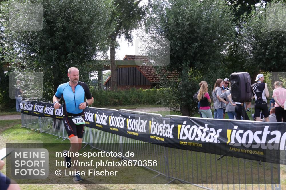 31.08.2025 - Elbe Triathlon Hamburg Luisa Fischer http://msf.ph/oto/8670356 31.08.2025 11:41:40 Laufen 769 meine-sportfotos.de