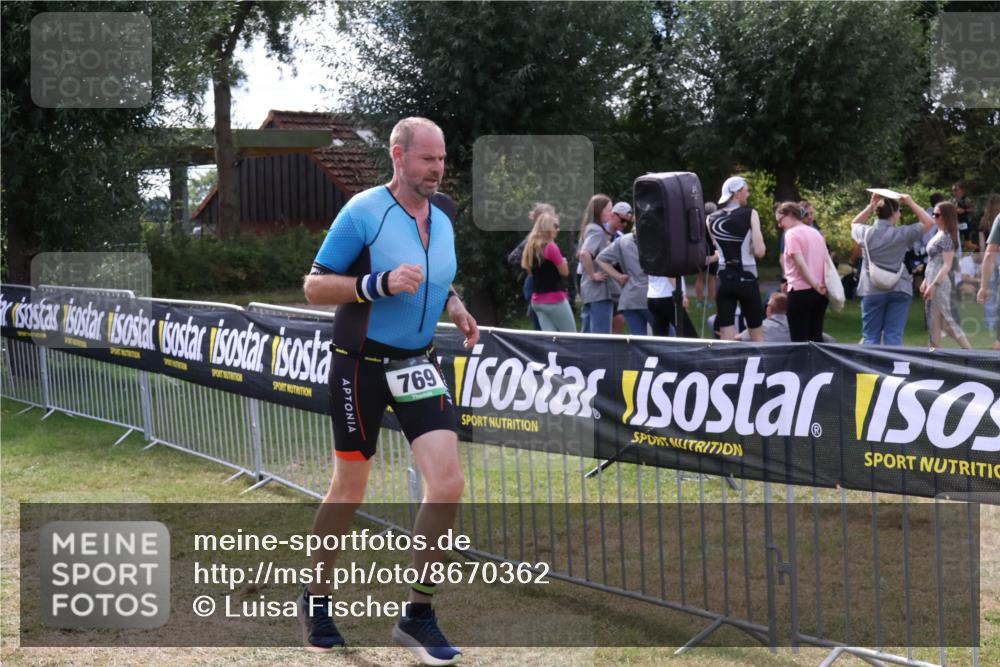 31.08.2025 - Elbe Triathlon Hamburg Luisa Fischer http://msf.ph/oto/8670362 31.08.2025 11:41:41 Laufen 769 meine-sportfotos.de