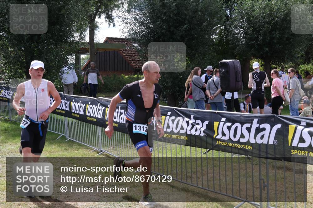 31.08.2025 - Elbe Triathlon Hamburg Luisa Fischer http://msf.ph/oto/8670429 31.08.2025 11:43:07 Laufen 07, 1313 meine-sportfotos.de