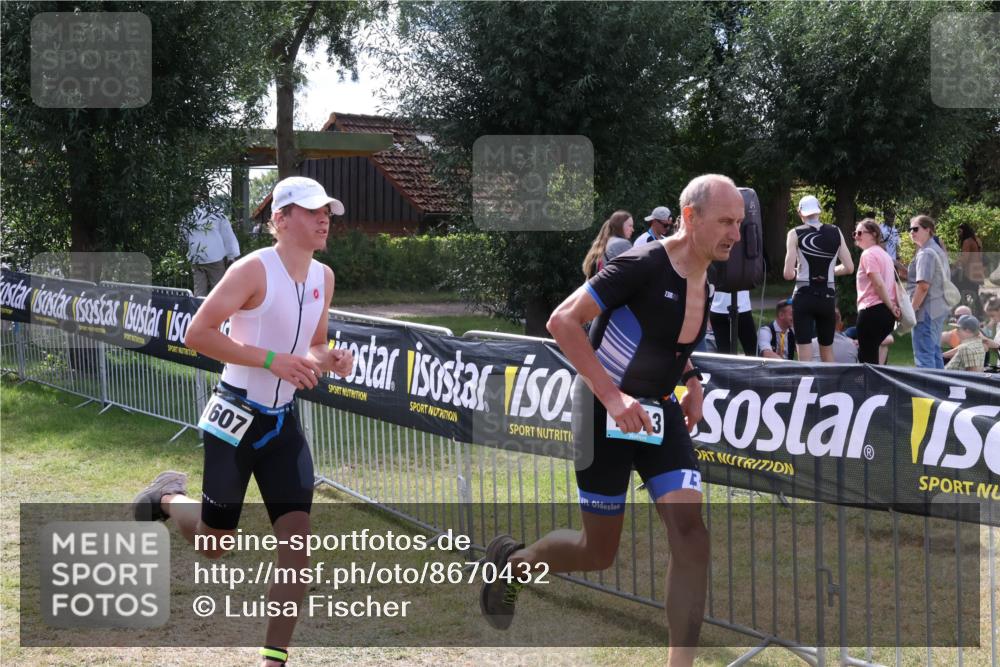 31.08.2025 - Elbe Triathlon Hamburg Luisa Fischer http://msf.ph/oto/8670432 31.08.2025 11:43:07 Laufen 1607, 238, 3, 23 meine-sportfotos.de