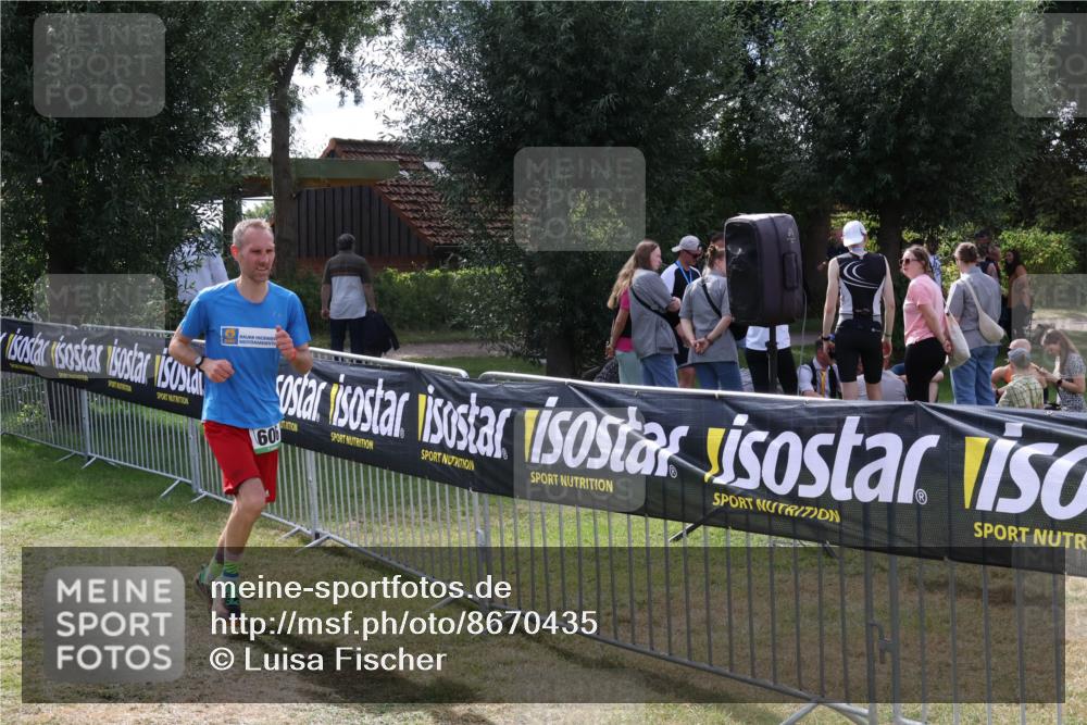31.08.2025 - Elbe Triathlon Hamburg Luisa Fischer http://msf.ph/oto/8670435 31.08.2025 11:43:11 Laufen 60 meine-sportfotos.de