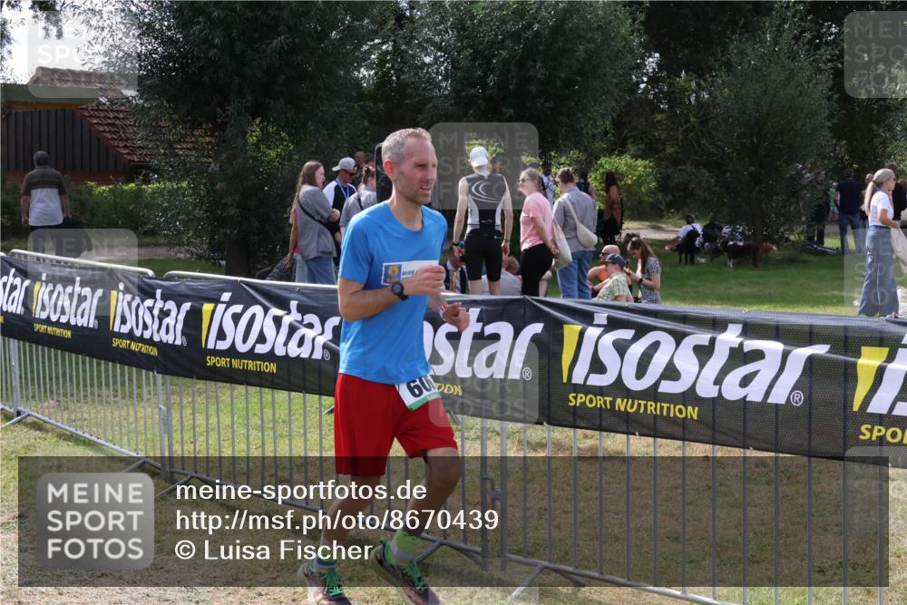 31.08.2025 - Elbe Triathlon Hamburg Luisa Fischer http://msf.ph/oto/8670439 31.08.2025 11:43:12 Laufen 601 meine-sportfotos.de