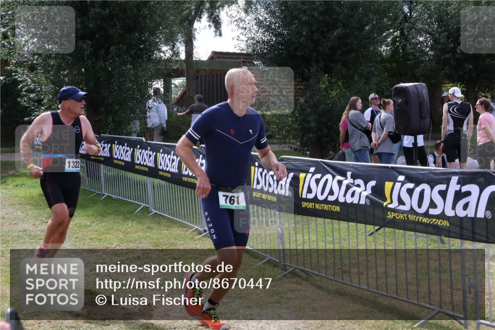 31.08.2025 - Elbe Triathlon Hamburg Luisa Fischer http://msf.ph/oto/8670447 31.08.2025 11:43:21 Laufen 1322, 9, 761 meine-sportfotos.de