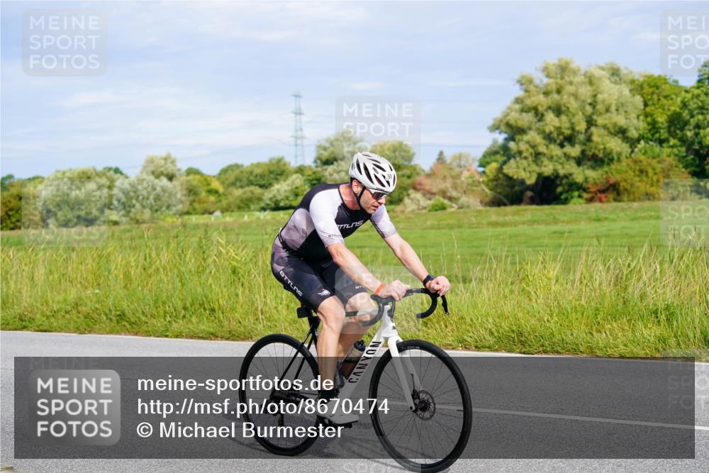 31.08.2025 - Elbe Triathlon Hamburg Michael Burmester http://msf.ph/oto/8670474 31.08.2025 09:59:43 Radfahren 469, 489, 607, 617, 622 meine-sportfotos.de