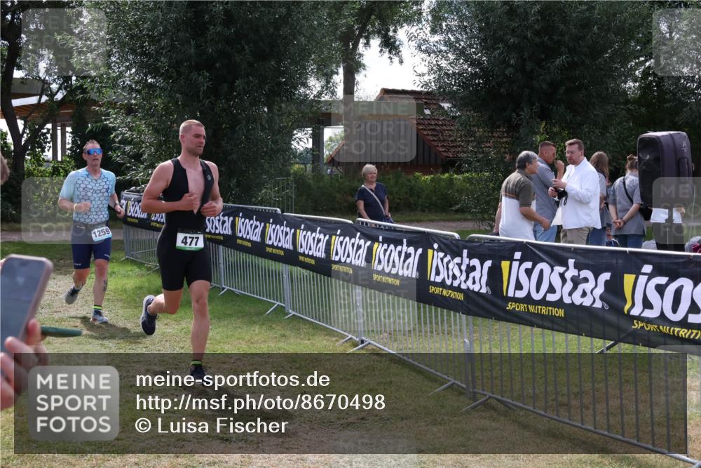 31.08.2025 - Elbe Triathlon Hamburg Luisa Fischer http://msf.ph/oto/8670498 31.08.2025 11:44:24 Laufen 1259, 477 meine-sportfotos.de