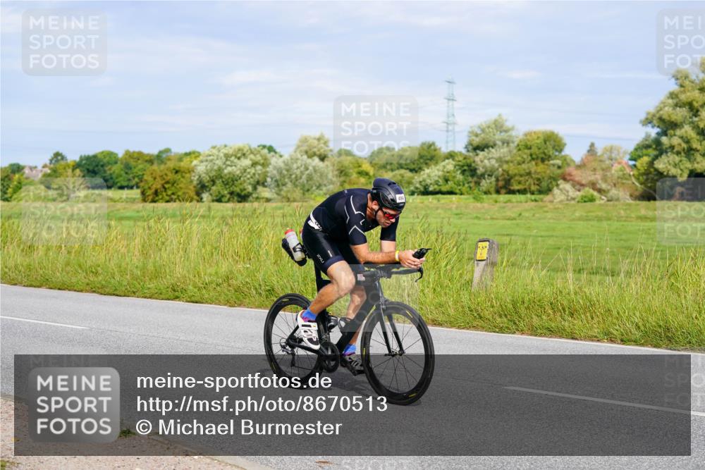 31.08.2025 - Elbe Triathlon Hamburg Michael Burmester http://msf.ph/oto/8670513 31.08.2025 09:59:55 Radfahren 455, 494, 527, 756, 787 meine-sportfotos.de