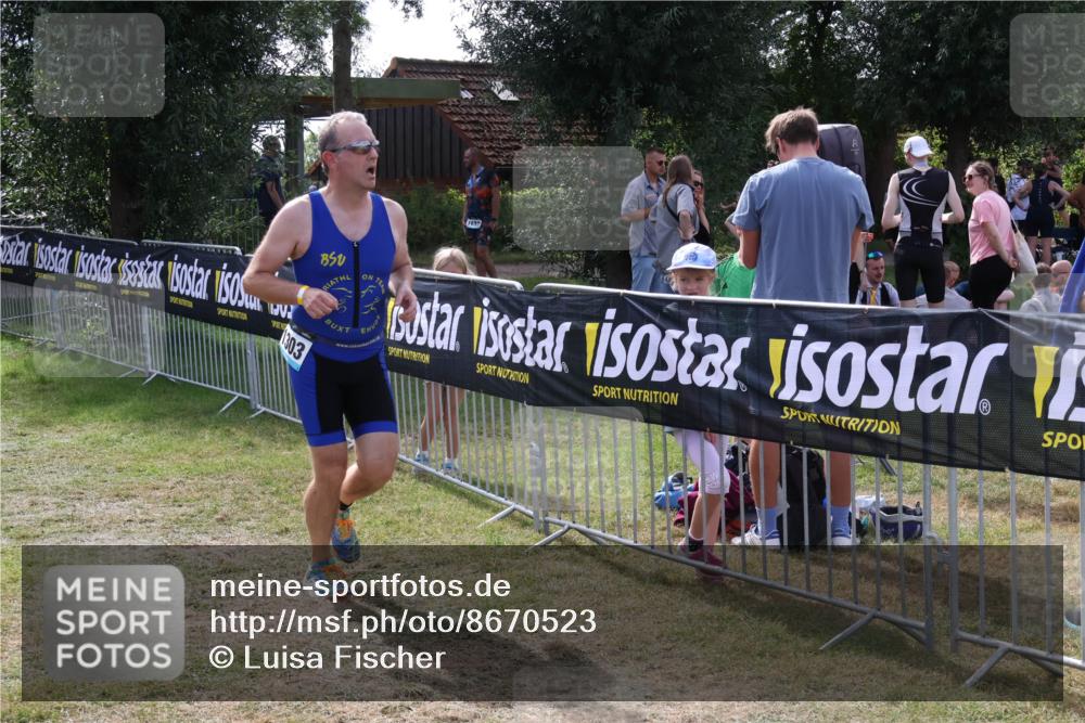 31.08.2025 - Elbe Triathlon Hamburg Luisa Fischer http://msf.ph/oto/8670523 31.08.2025 11:45:00 Laufen 1303, 1132 meine-sportfotos.de