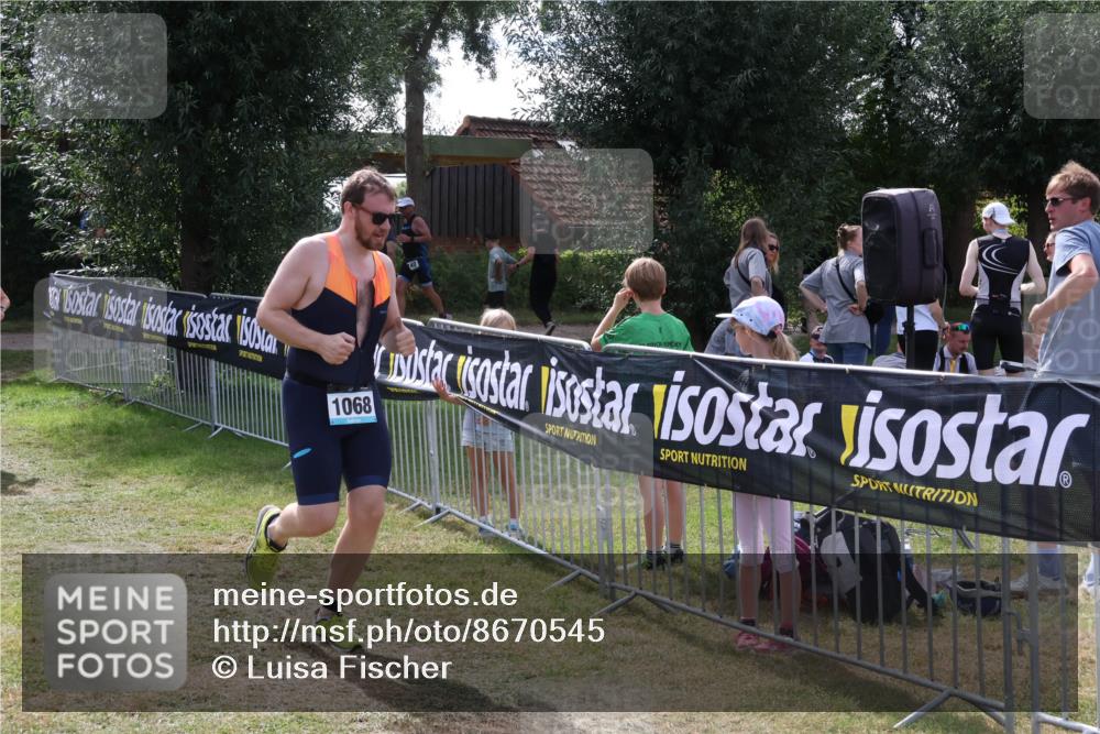 31.08.2025 - Elbe Triathlon Hamburg Luisa Fischer http://msf.ph/oto/8670545 31.08.2025 11:45:15 Laufen 1068 meine-sportfotos.de