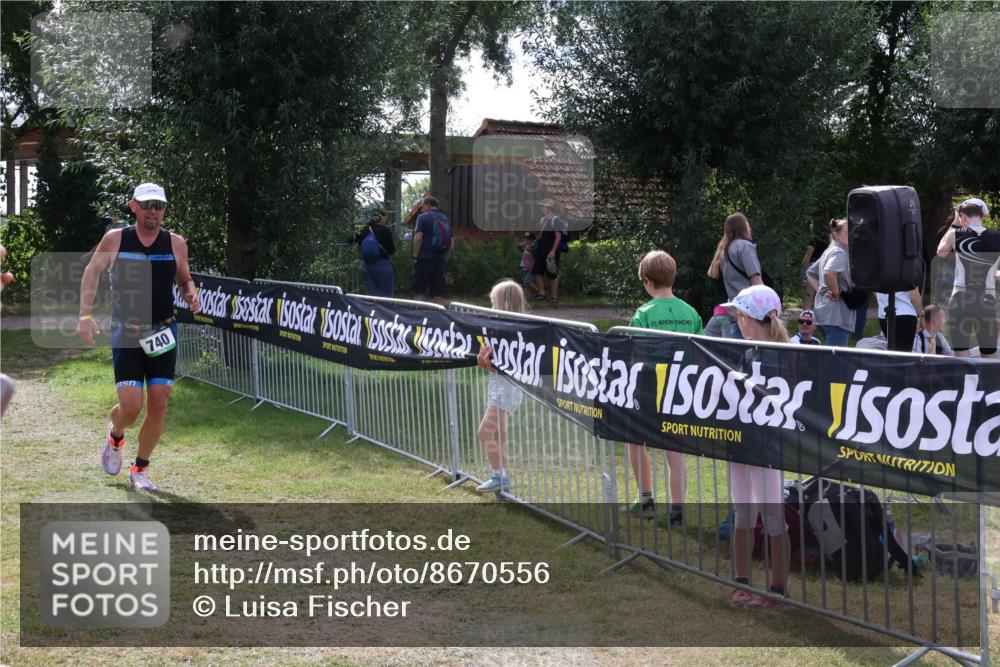 31.08.2025 - Elbe Triathlon Hamburg Luisa Fischer http://msf.ph/oto/8670556 31.08.2025 11:45:21 Laufen 740 meine-sportfotos.de