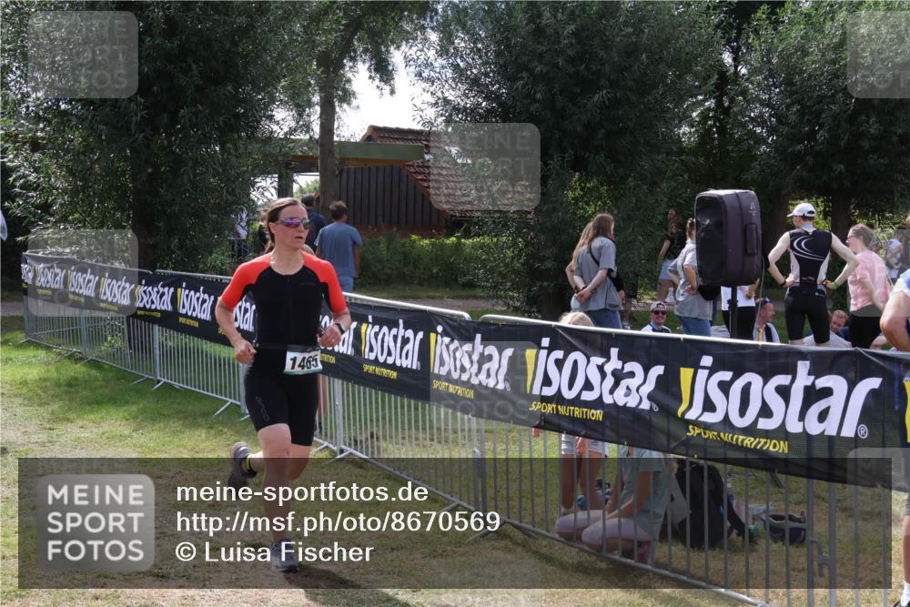 31.08.2025 - Elbe Triathlon Hamburg Luisa Fischer http://msf.ph/oto/8670569 31.08.2025 11:45:33 Laufen 1465 meine-sportfotos.de