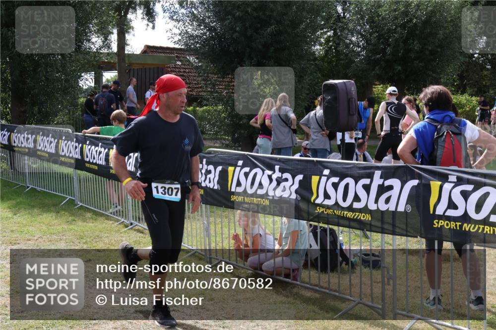 31.08.2025 - Elbe Triathlon Hamburg Luisa Fischer http://msf.ph/oto/8670582 31.08.2025 11:45:55 Laufen 981, 1307 meine-sportfotos.de