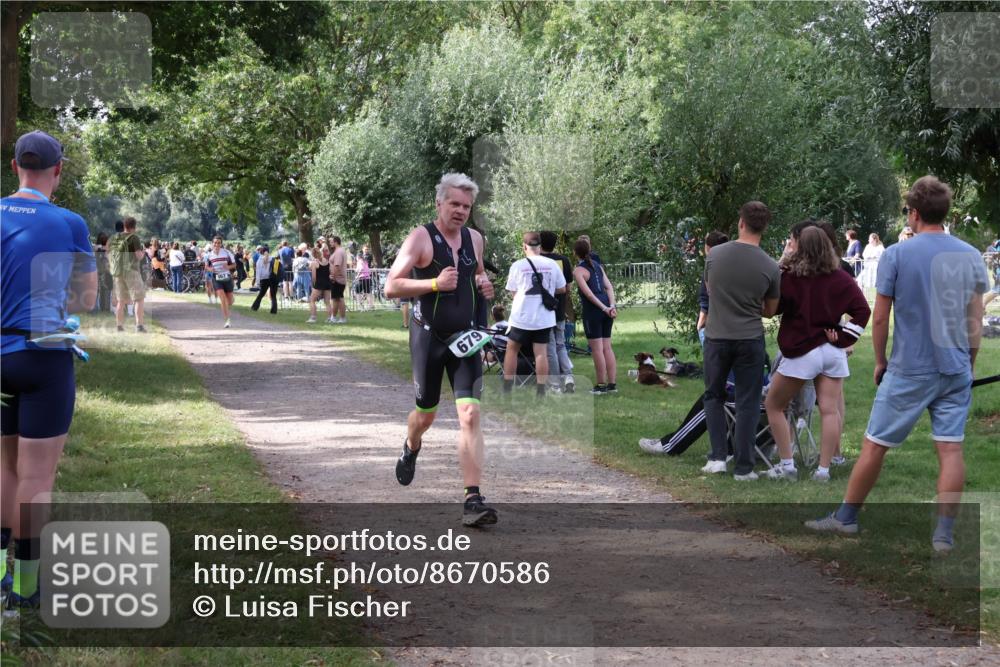 31.08.2025 - Elbe Triathlon Hamburg Luisa Fischer http://msf.ph/oto/8670586 31.08.2025 11:47:48 Laufen 679 meine-sportfotos.de