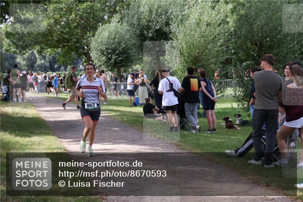 31.08.2025 - Elbe Triathlon Hamburg Luisa Fischer http://msf.ph/oto/8670593 31.08.2025 11:47:53 Laufen 863 meine-sportfotos.de