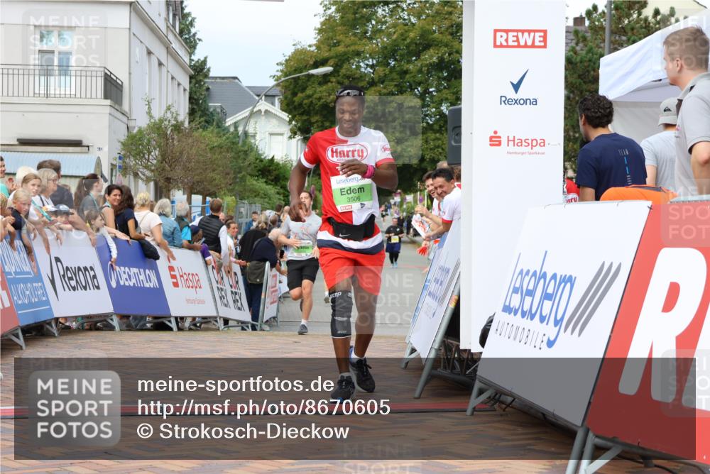 31.08.2025 - 21. Blankeneser Heldenlauf Strokosch-Dieckow http://msf.ph/oto/8670605 31.08.2025 10:54:12 Ziel 3506, 3538 meine-sportfotos.de