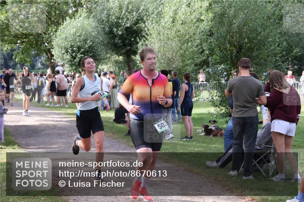 31.08.2025 - Elbe Triathlon Hamburg Luisa Fischer http://msf.ph/oto/8670613 31.08.2025 11:49:14 Laufen 812, 503 meine-sportfotos.de